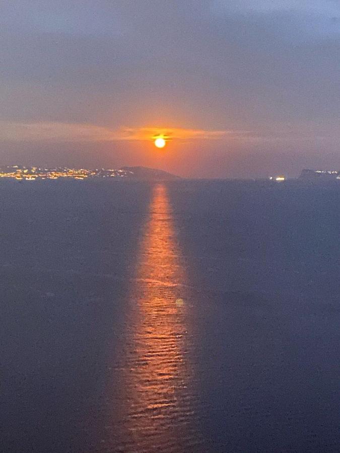 Casa Cinzia In Marina Di Corricella Villa Procida Bagian luar foto