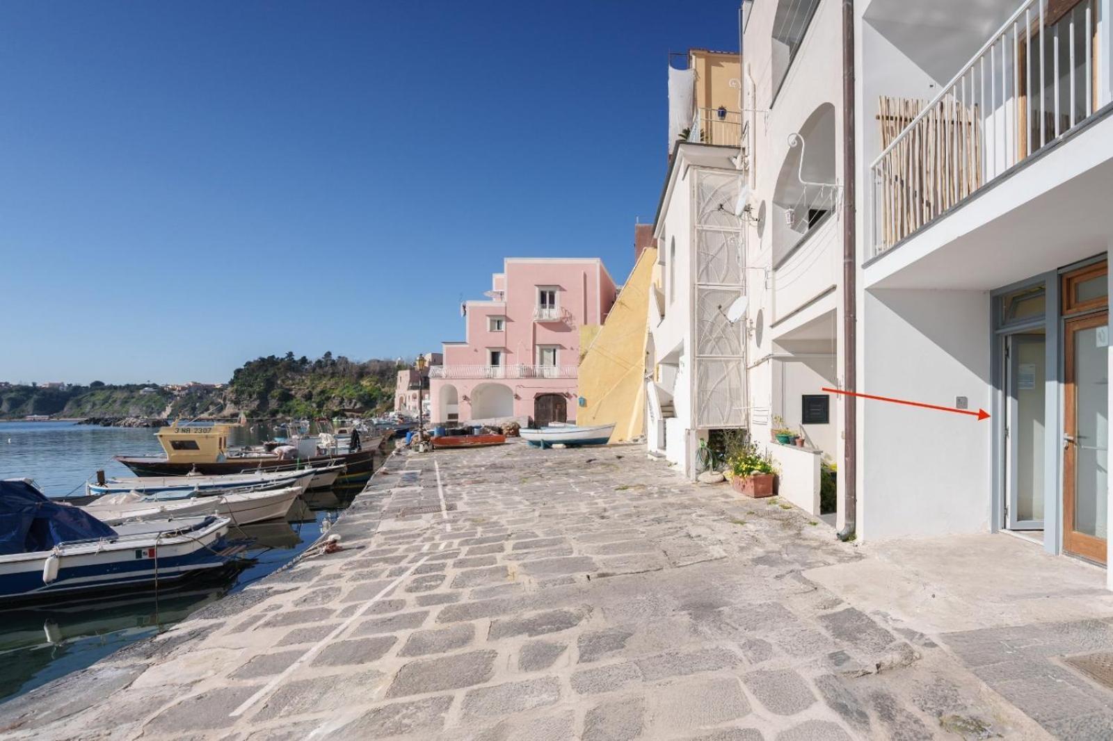 Casa Cinzia In Marina Di Corricella Villa Procida Bagian luar foto
